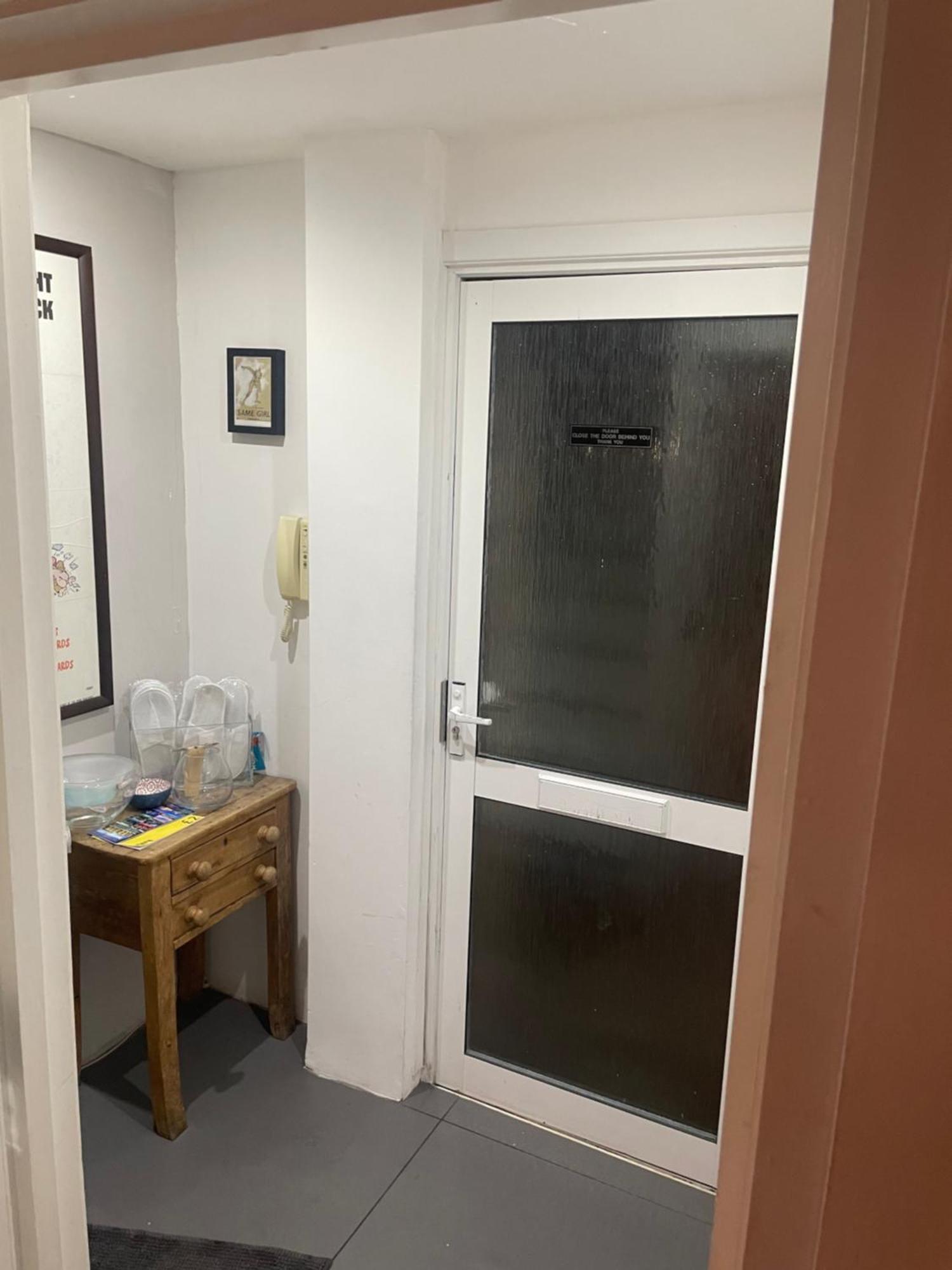 Apartment Somers Complex London
